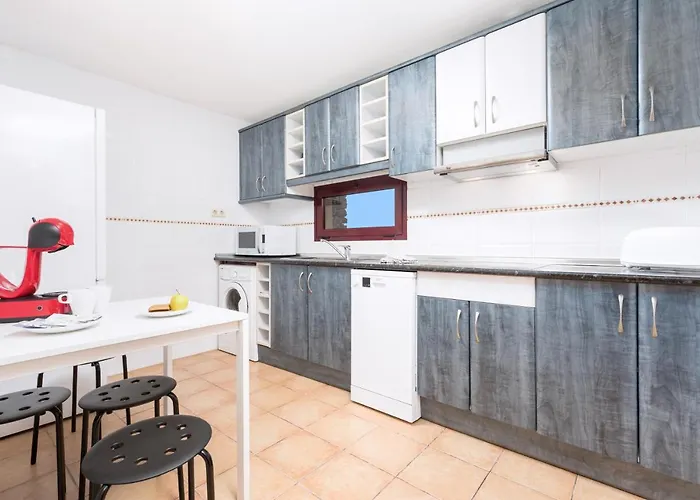 Вилла Home2book Isla Lagoa, Private Pool Ла-Олива