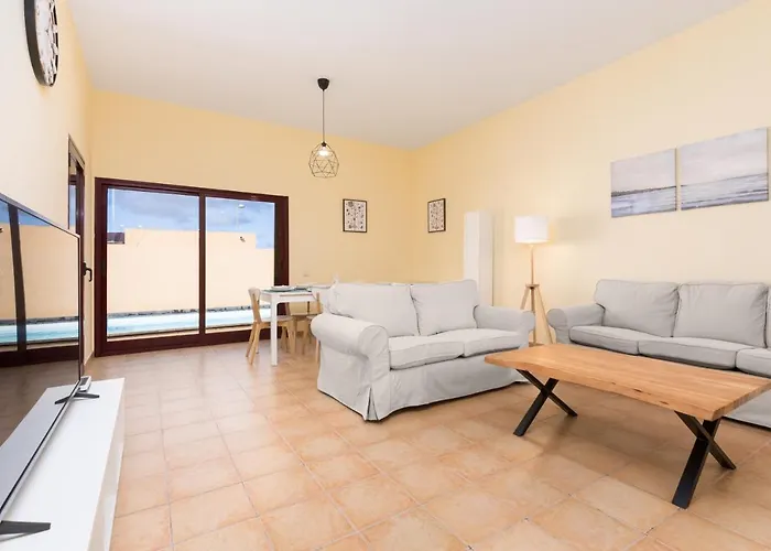 Home2book Isla Lagoa, Private Pool 别墅 拉·奥利瓦