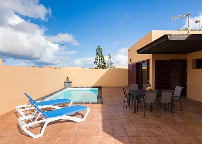 Home2book Isla Lagoa, Private Pool 拉·奥利瓦